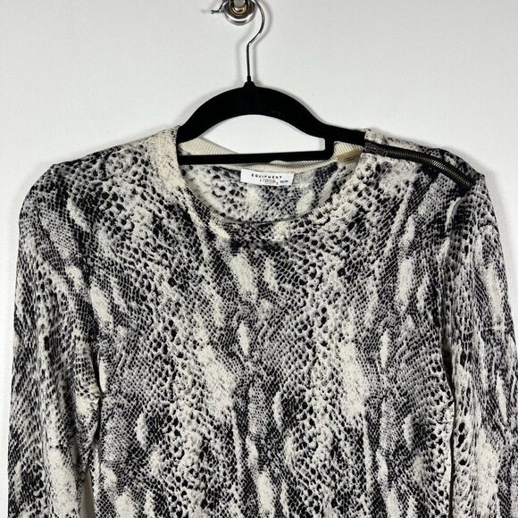Equipment Silk Cashmere Snake Print Sweater Women’s Size XS Luxury Designer - Picture 3 of 7